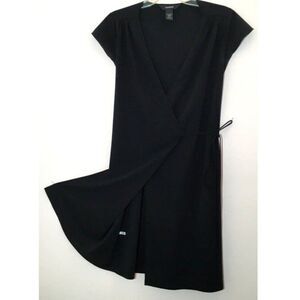 EXPRESS sz 5/6 Stretch Wrap Little Black Dress LBD Short Cap Sleeves Fit & Flare